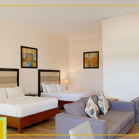 Marzon Hotel Kalibo Ngoại thất bức ảnh