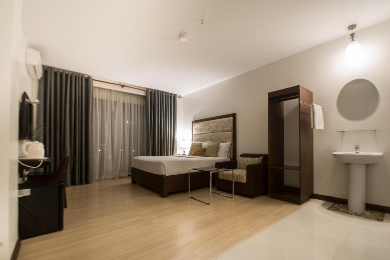 Marzon Hotel Kalibo Ngoại thất bức ảnh